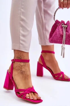 Klasyczne Zamszowe Sandały Na Słupku Fuksja Bernett