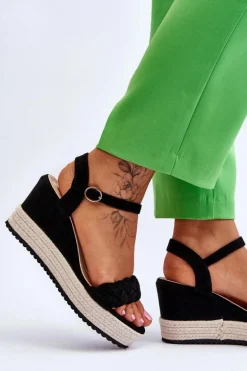 Klasyczne Zamszowe Sandały Na Koturnie Czarne Denisse