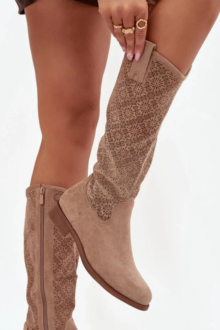 Kozaki Damskie Ażurowe Na Płaskim Obcasie S.Barski HY52-534 Beżowe