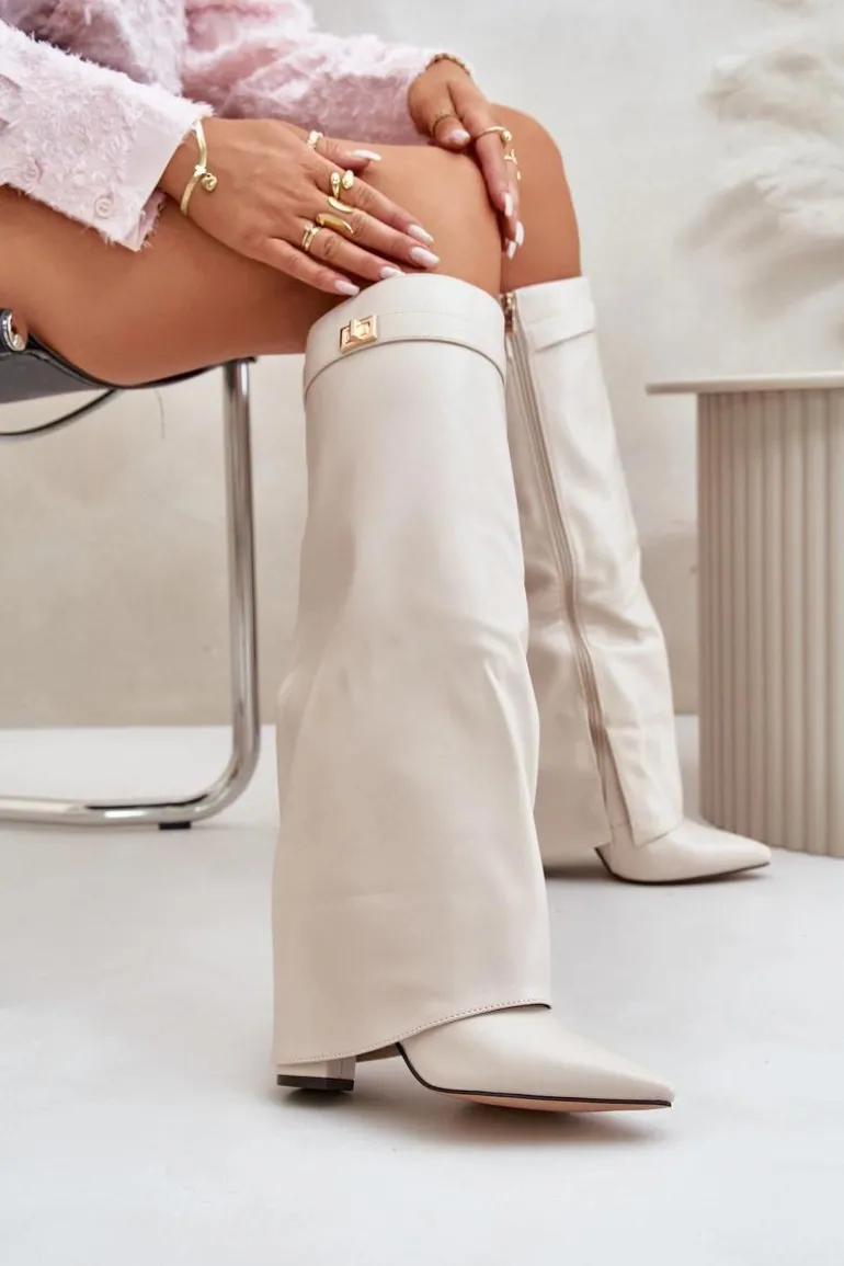 Kozaki Damskie Eko Skórzane Z Wywiniętą Cholewką Na Słupku Jasnobeżowe Avamora