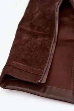 Kozaki Damskie Na Koturnie Z Paskiem I Srebrnym Detalem Czekoladowe Korivelle