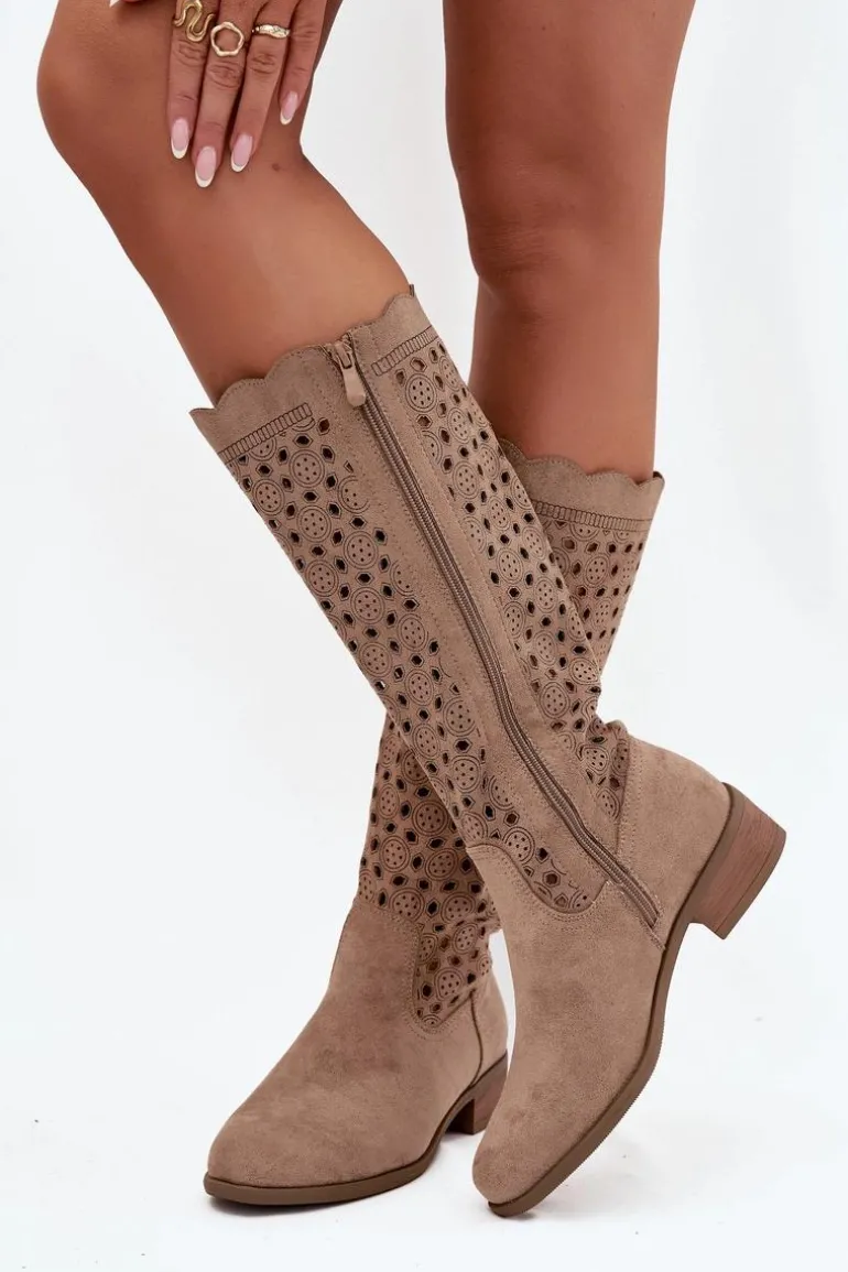 Kozaki Damskie Na Niskim Obcasie Z Ażurowym Wzorem Beżowe Marcelline