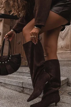 Kozaki Damskie Na Obcasie Z Eko Zamszu Czekoladowe Pheona