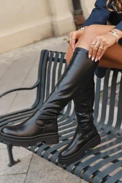 Kozaki Damskie Na Platformie Z Eko Skóry Czarne Marivelle