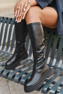 Kozaki Damskie Na Platformie Z Eko Skóry Czarne Marivelle