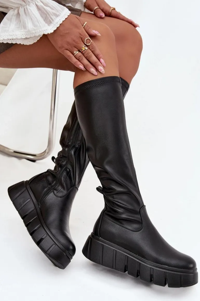 Kozaki Damskie Na Platformie Na Zamek Vinceza 58553 Czarne