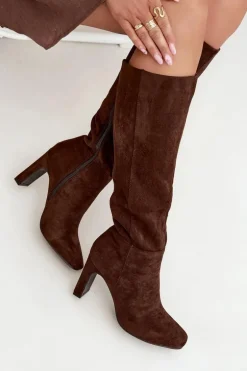 Kozaki Damskie Na Słupku Ocieplane Czekoladowe Zamira