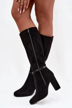 Kozaki Damskie Na Słupku Ze Złotą Klamrą Ocieplane Czarne Seraphine