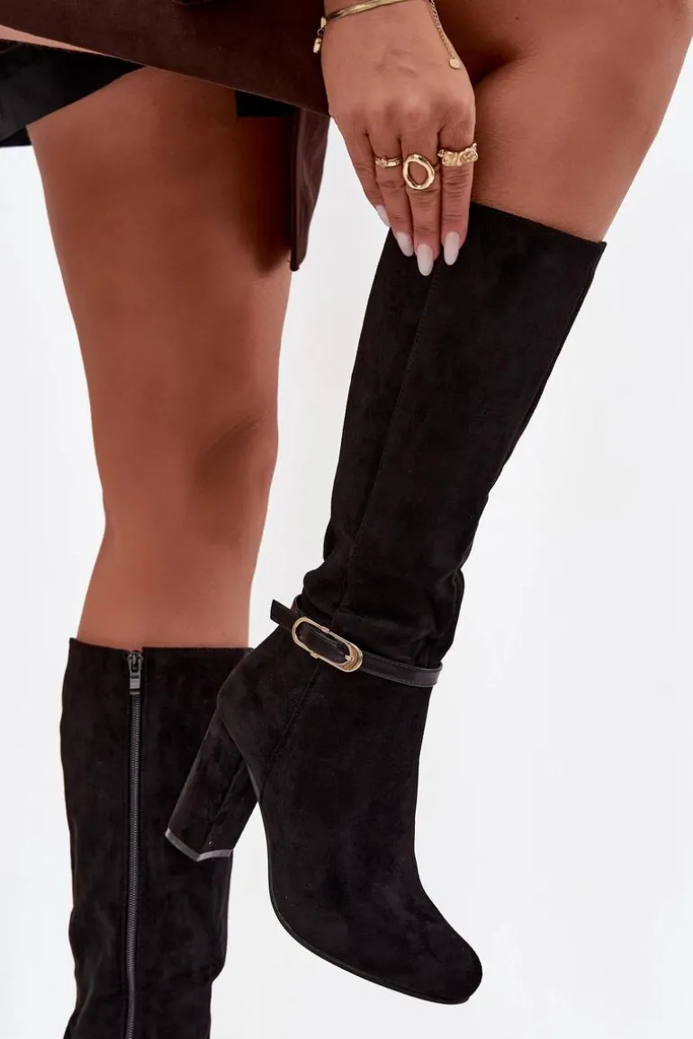 Kozaki Damskie Na Słupku Ze Złotą Klamrą Ocieplane Czarne Seraphine