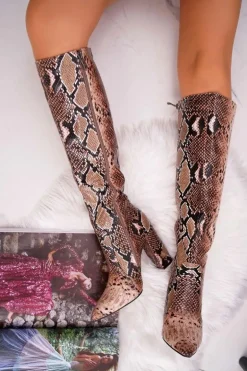 Kozaki Damskie Na Słupku Zwierzęca Faktura Brązowe Brouny