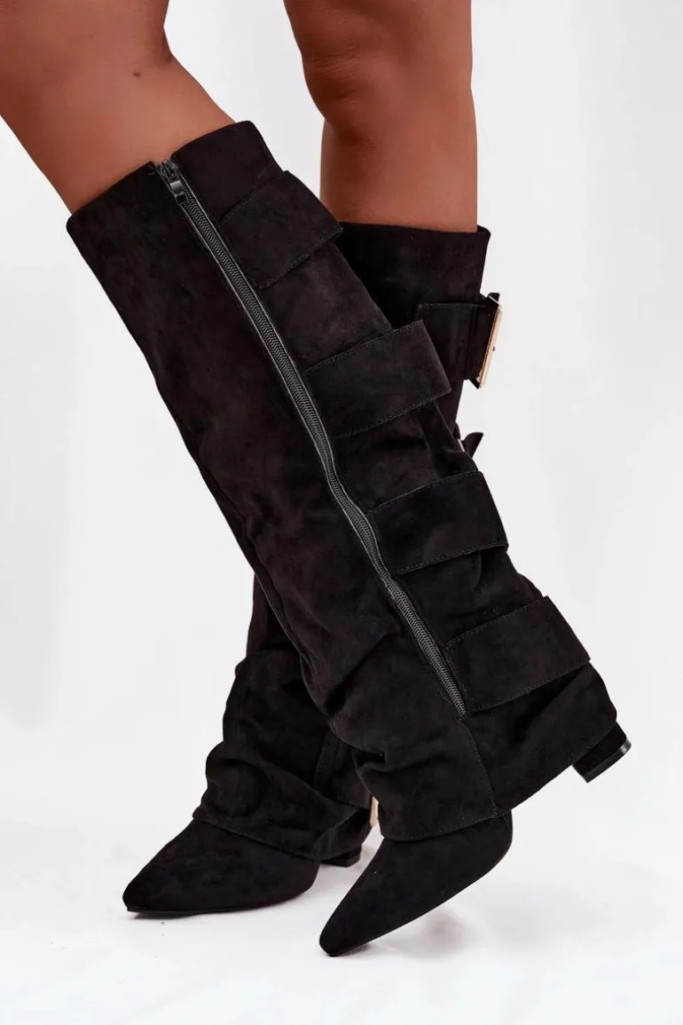 Kozaki Damskie Na Słupku Z Wywiniętą Cholewką I Złotymi Klamrami Eko Zamszowe Czarne Isavelle