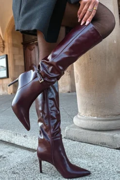 Kozaki Damskie Na Szpilce Z Paskiem Bordowe Lisanne