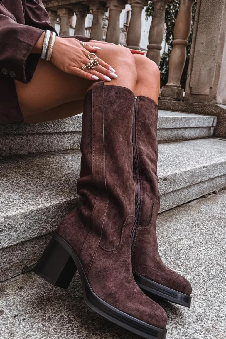 Kozaki Damskie Ocieplane Na Masywnym Słupku Czekoladowe Sanelle