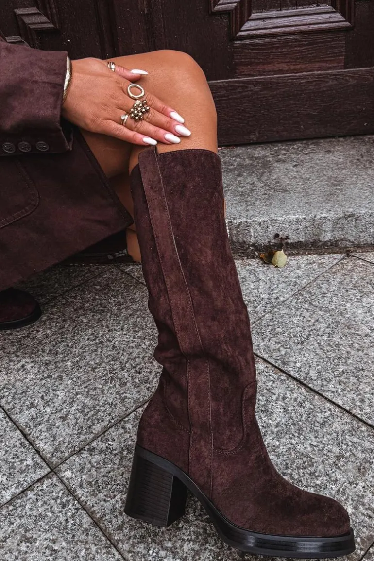 Kozaki Damskie Ocieplane Na Masywnym Słupku Czekoladowe Sanelle