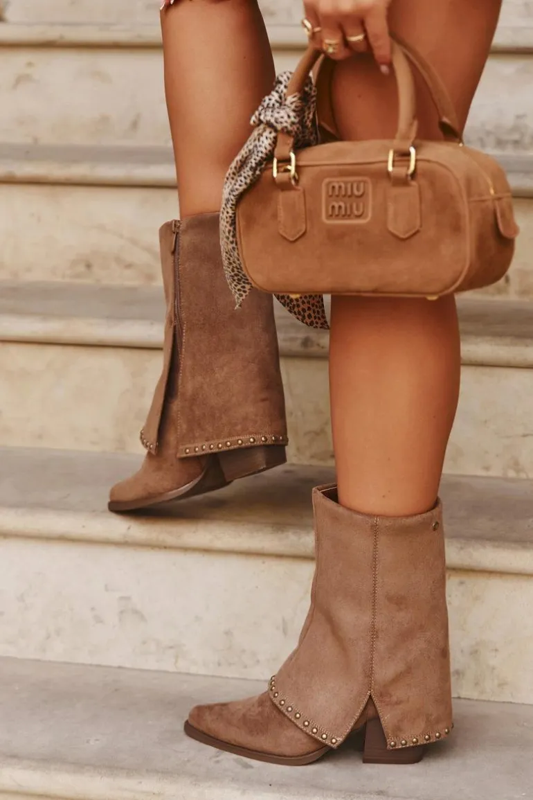 Kozaki Damskie Ocieplane Z Wywiniętą Cholewką Vinceza 16516 Beżowe