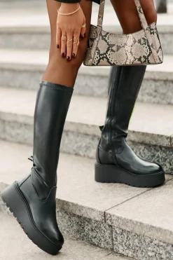 Kozaki Damskie Przed Kolano Na Platformie I Koturnie Vinceza 58342 Czarne