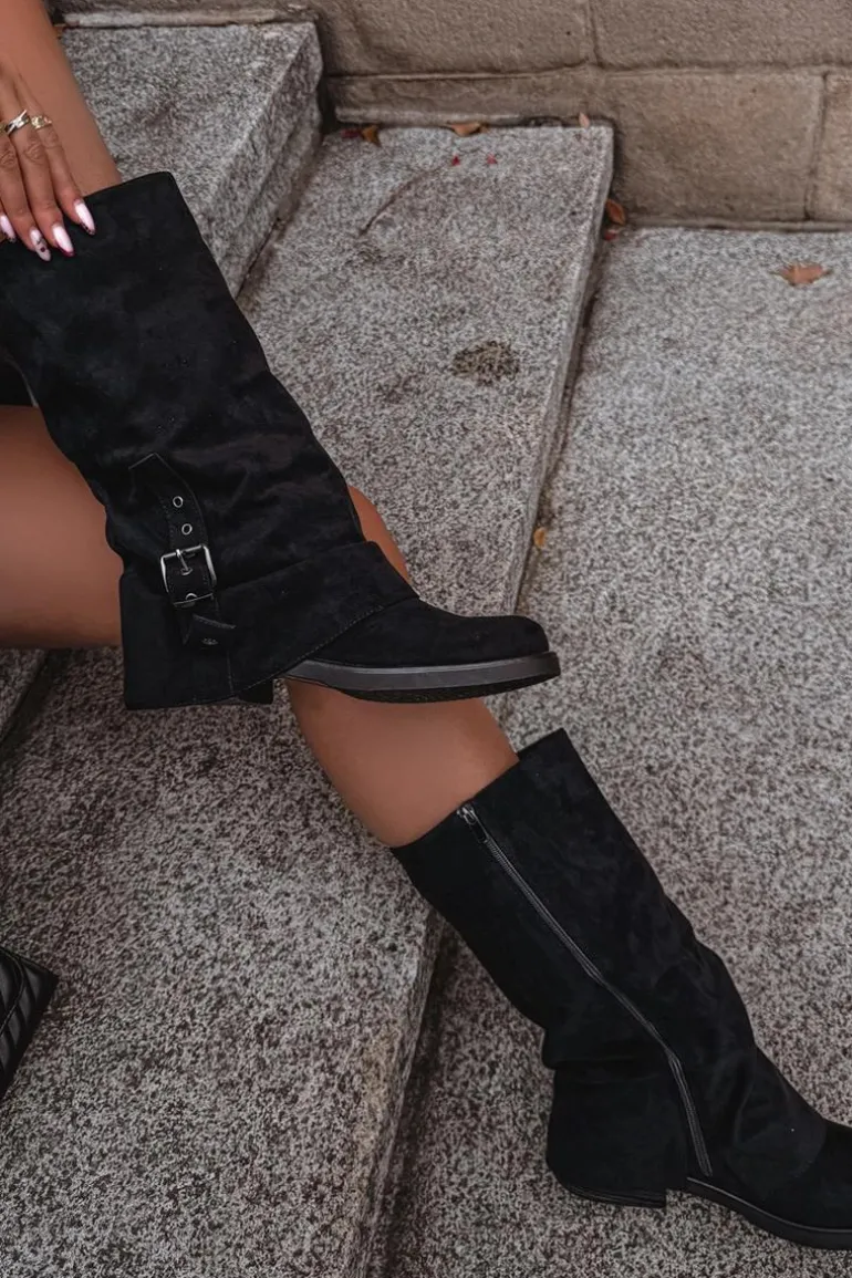 Kozaki Damskie Z Marszczoną Cholewką I Klamrą Czarne Ophelis