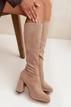 Kozaki Damskie Z Przeszyciami Na Słupkowym Obcasie Beżowe Brivana