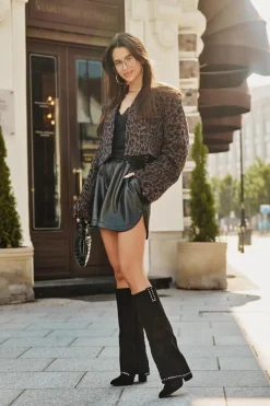 Kozaki Damskie Z Wywiniętą Cholewką Na Słupku Czarne Kaithena