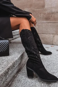 Kozaki Kowbojki Damskie Na Słupku Z Eko Zamszu Czarne Coretta