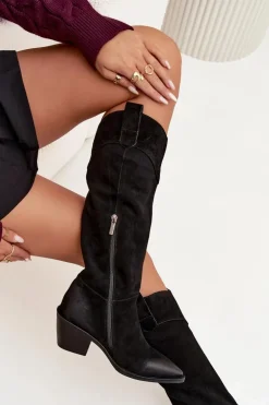 Kozaki Kowbojki Damskie Na Obcasie Z Naturalnego Zamszu Artiker 57C0232 Czarne