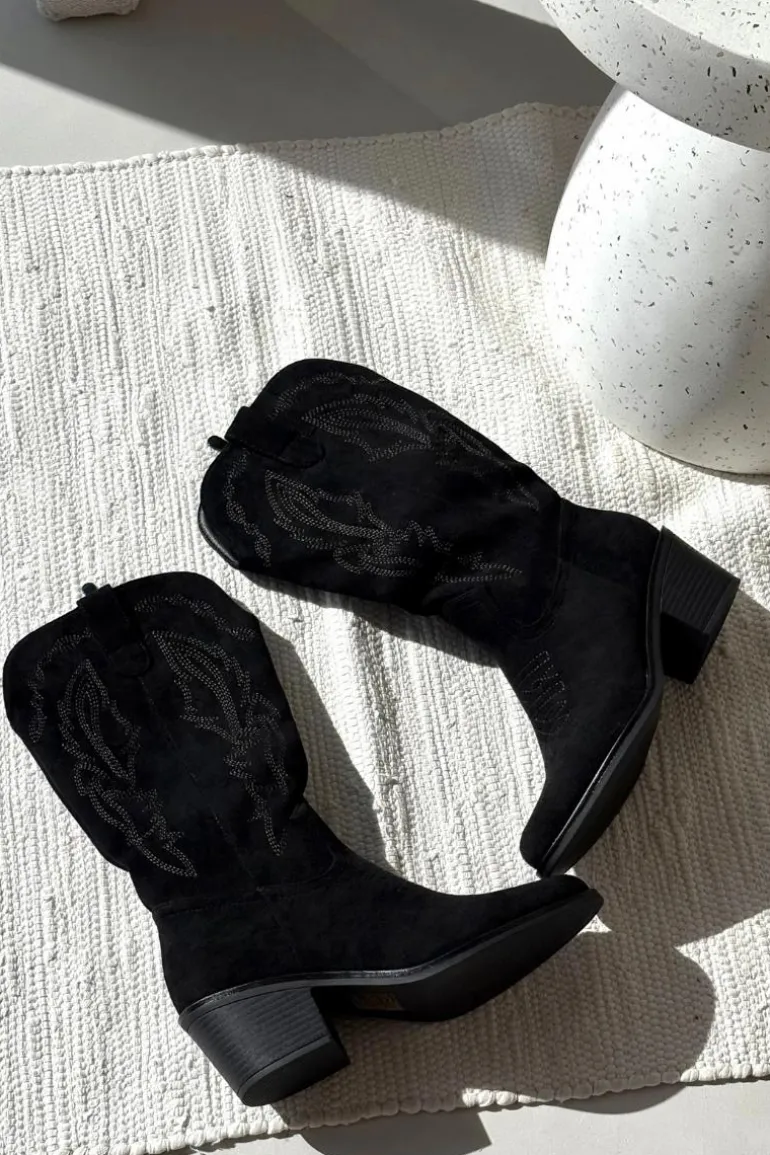 Kozaki Kowbojki Damskie Na Obcasie Ocieplane Vinceza 16508 Czarne