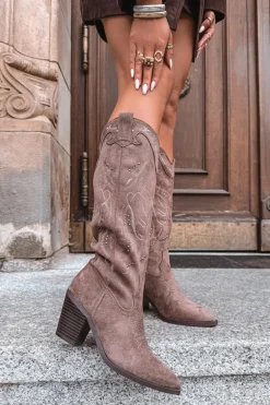 Kozaki Kowbojki Damskie Na Słupku Z Eko Zamszu Khaki Coretta