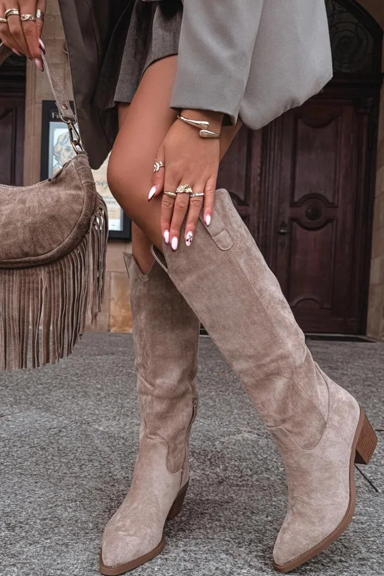 Kozaki Kowbojki Damskie Na Obcasie Z Eko Zamszu Beżowe Esmira