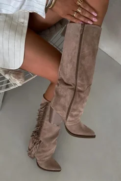 Kozaki Kowbojki Damskie Z Frędzlami Na Słupku Beżowe Tivara