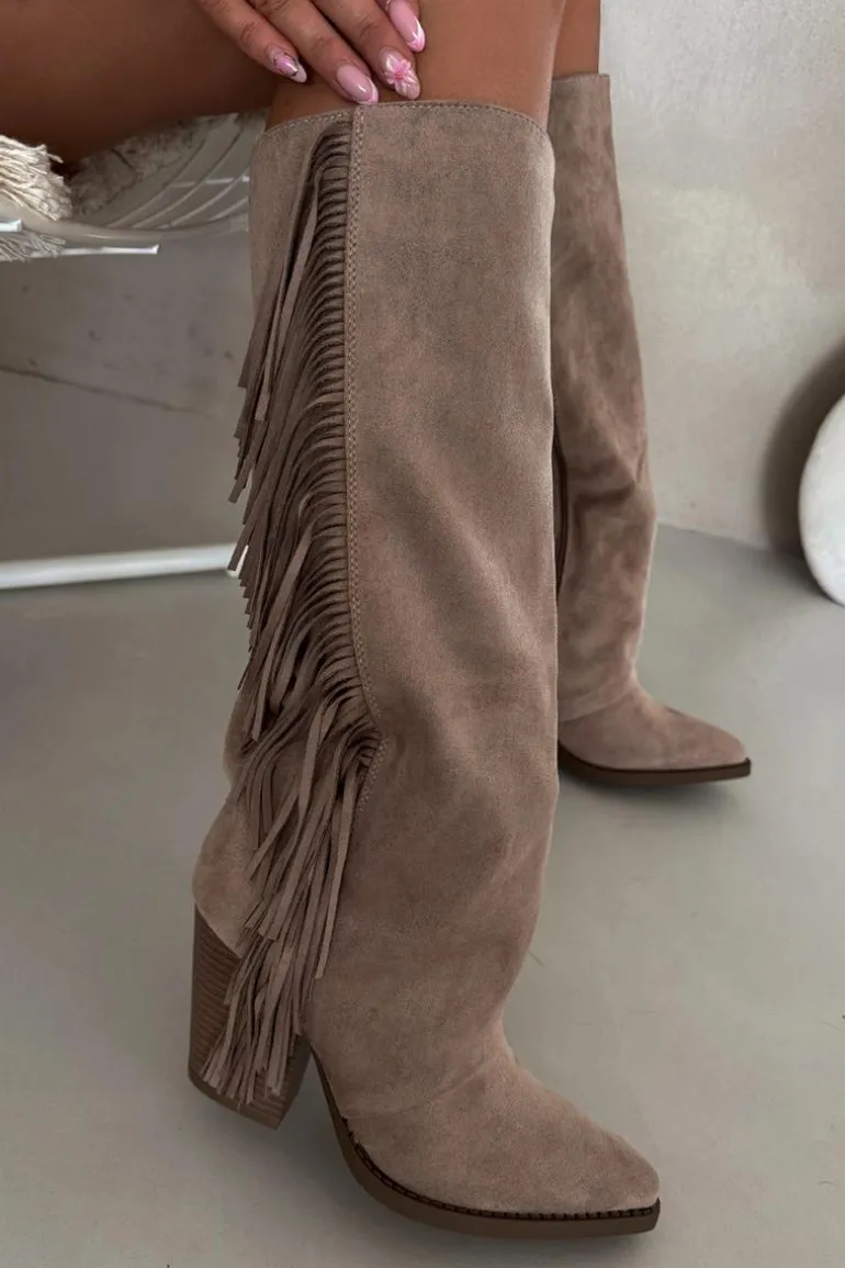 Kozaki Kowbojki Damskie Z Frędzlami Na Słupku Beżowe Tivara