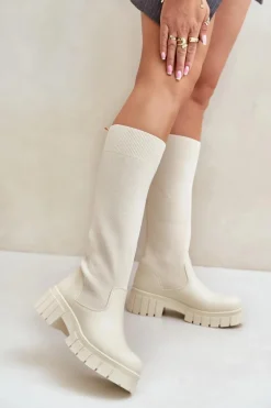 Kozaki Z Elastyczną Cholewką Na Płaskim Obcasie Jasnobeżowe Mesidra