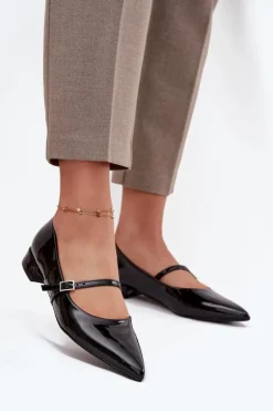 Lakierowane Baleriny Na Delikatnym Obcasie Z Paskiem Czarne Isvella
