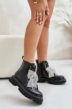 Lakierowane Botki Damskie Z Kokardą Czarne Ocenttia