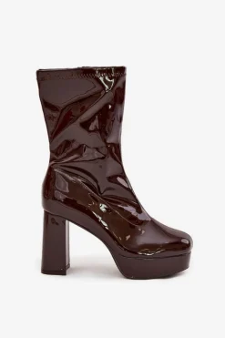 Lakierowane Botki Damskie Na Platformie I Słupkowym Obcasie Czekoladowe Calvessa