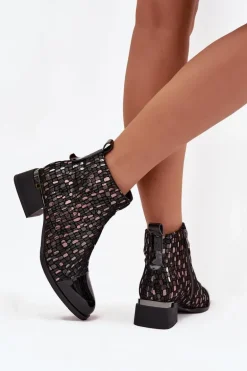 Lakierowane Botki Damskie Z Naturalnej Skóry Na Niskim Obcasie D&A LZ52-960 Czarne