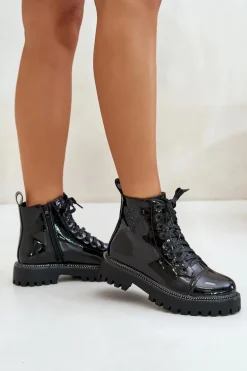 Lakierowane Botki Damskie Na Zamek Z Ozdobnym Sercem Czarne Obeena