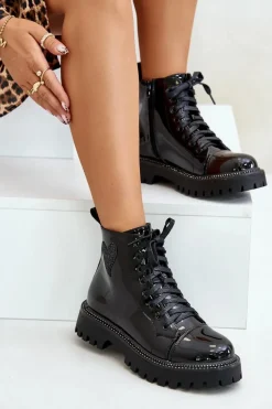 Lakierowane Botki Damskie Na Zamek Z Ozdobnym Sercem Czarne Obeena