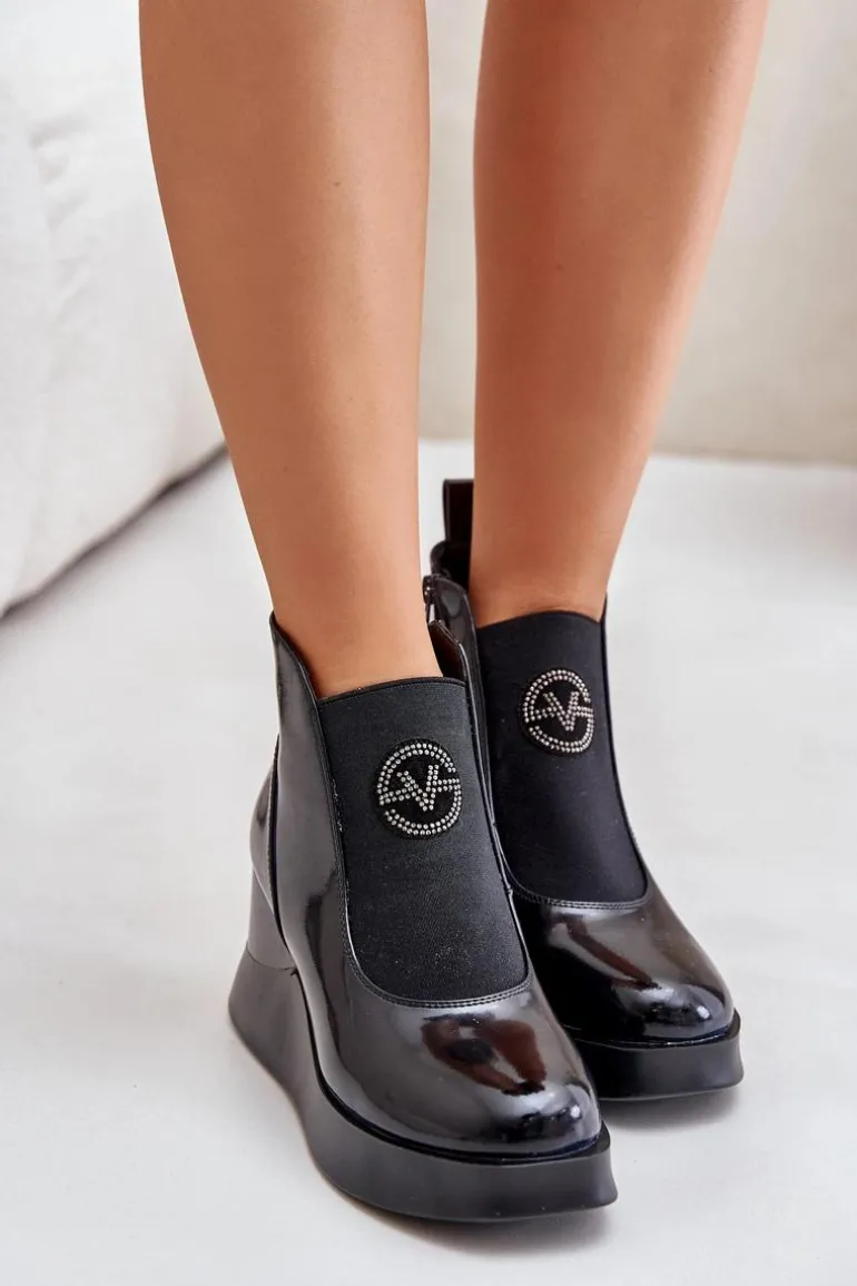 Lakierowane Botki Na Koturnie Ocieplane Vinceza 66703 Czarne