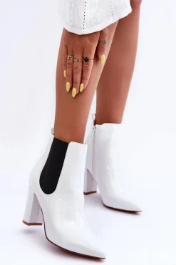 Lakierowane Botki Na Słupku Białe Evita