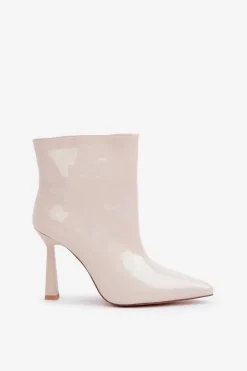 Lakierowane Botki Na Szpice Wsuwane Jasnobeżowe Seliri