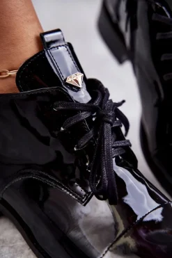 Lakierowane Botki Trzewiki Sznurowane Nicole 2781 Czarne