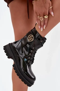 Lakierowane Botki Workery Damskie Ze Złotym Detalem Ocieplane Czarne Fiorena