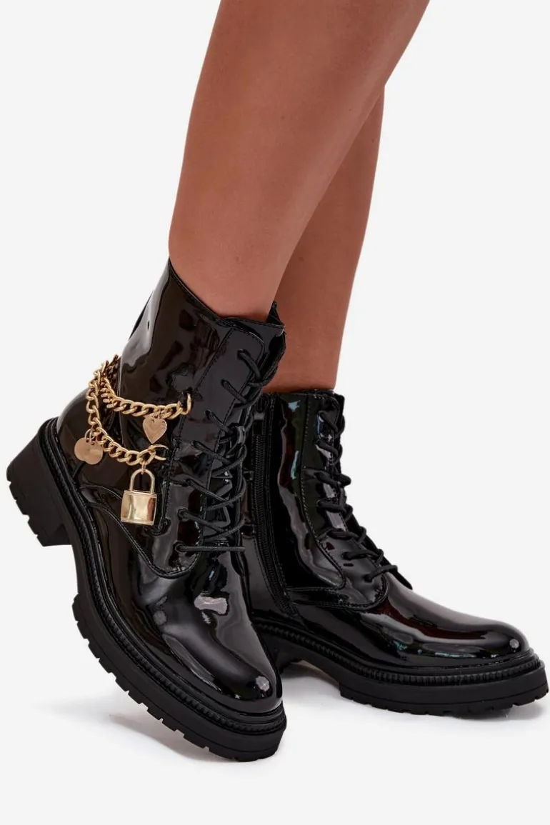 Lakierowane Botki Workery Damskie Ze Złotym Łańcuchem Ocieplane Czarne Sarinae