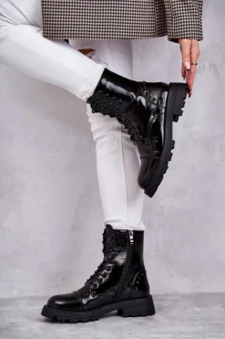 Lakierowane Botki Z Ćwiekami Czarne Palmira