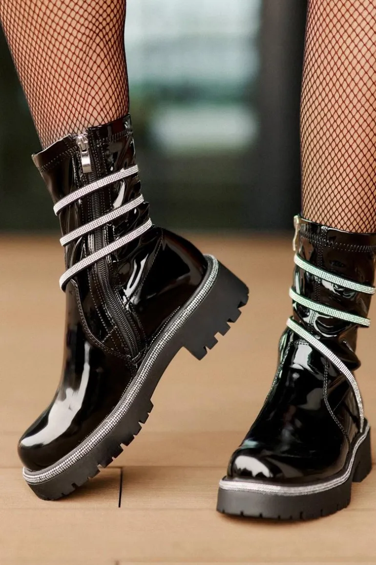 Lakierowane Botki Ze Zdobieniem Czarne Kikizelle