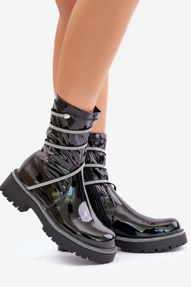 Lakierowane Botki Ze Zdobieniem Czarne Kikizelle