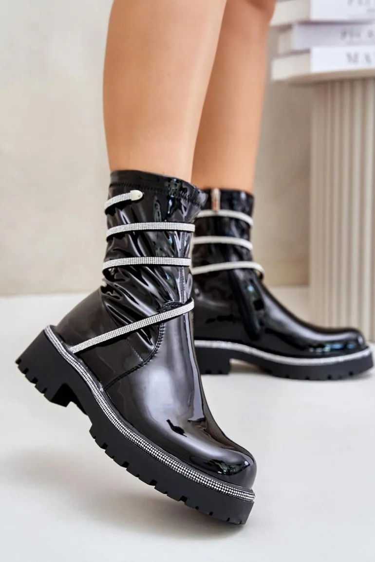 Lakierowane Botki Ze Zdobieniem Czarne Kikizelle