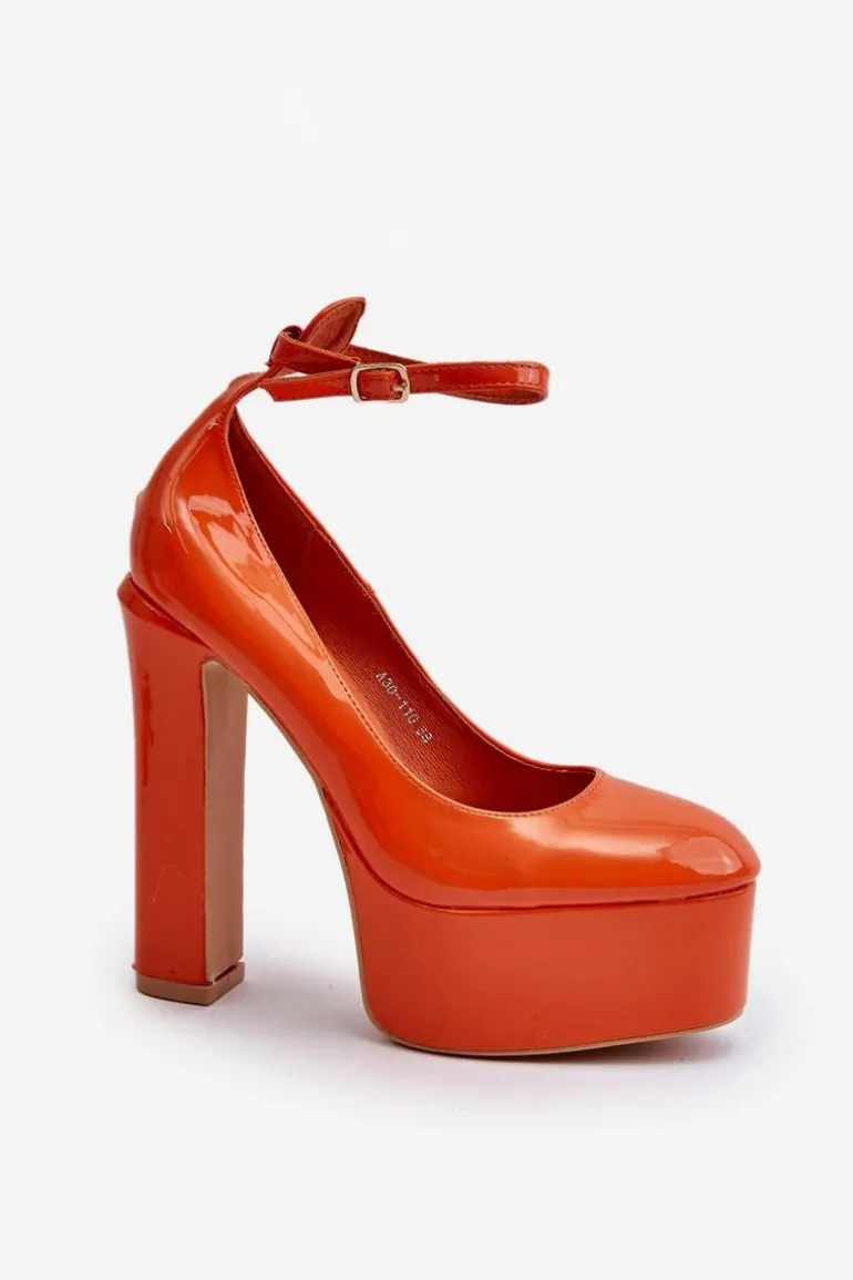 Lakierowane Czółenka Na Masywnej Platformie I Słupku Pomarańczowe Ninames