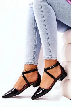 Lakierowane Czółenka Na Niskim Obcasie Czarne Giovanna