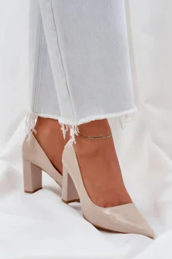 Lakierowane Czółenka Na Słupkowym Obcasie Beżowe Kilanne